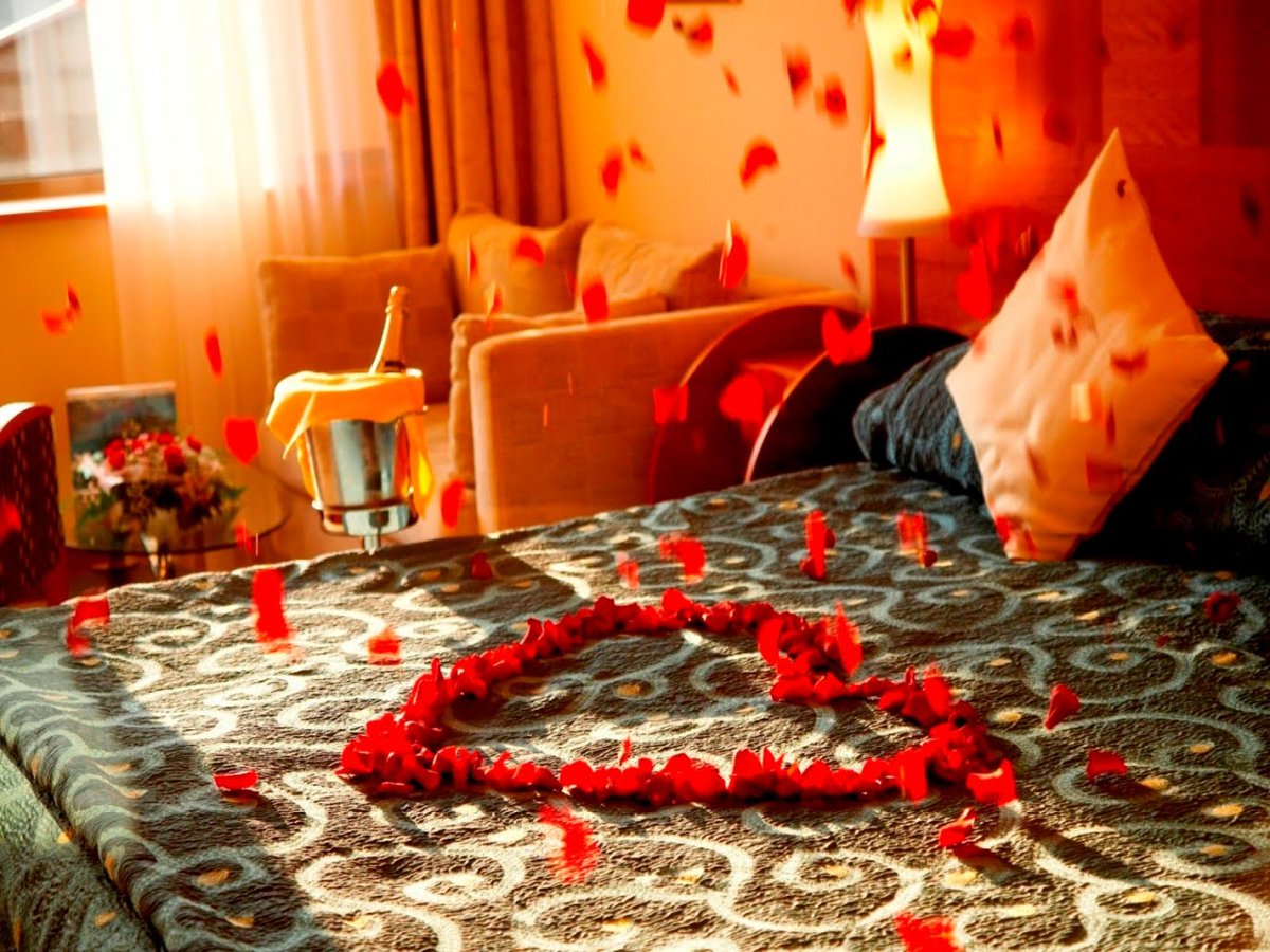 Как Украсить Спальню Для Романтического Вечера