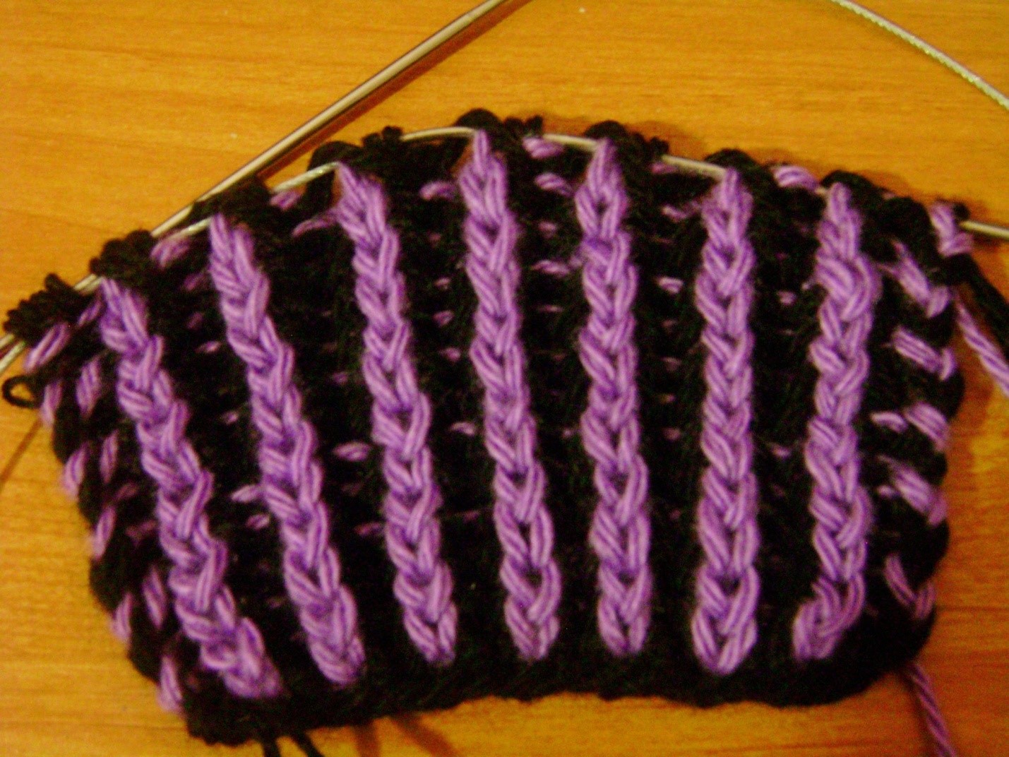 Вязание шарфа английской резинки спицами