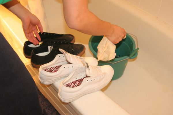Обработка и чистка обуви