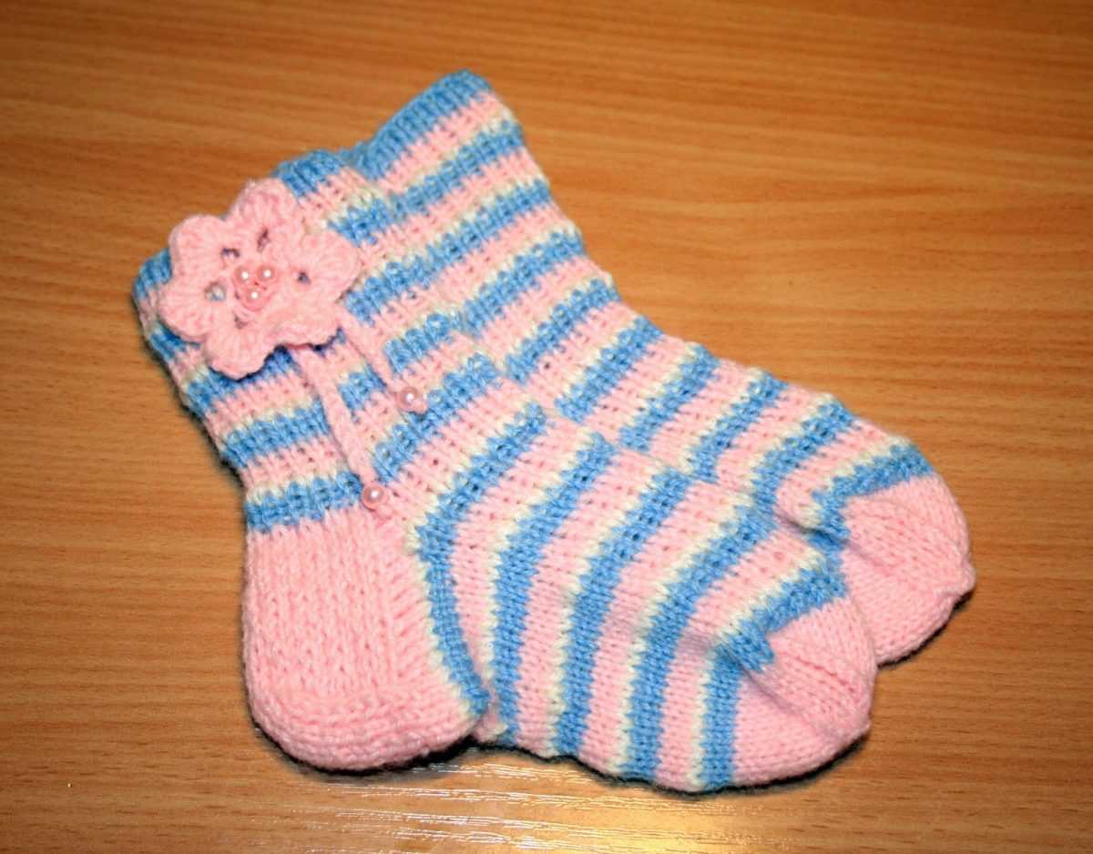 Детские носки спицами для новорожденных для начинающих пошагово