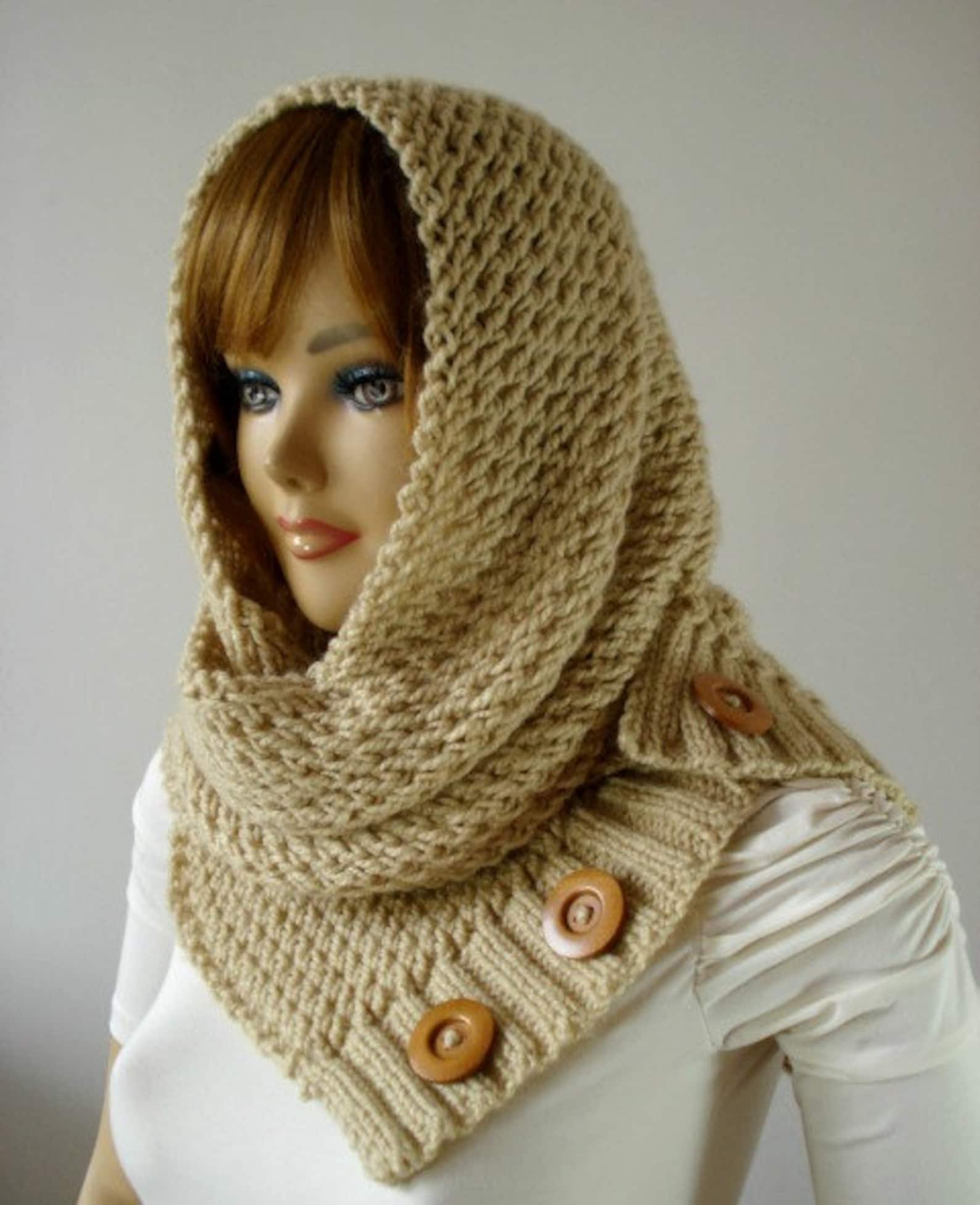 Вязанный капюшон шарф