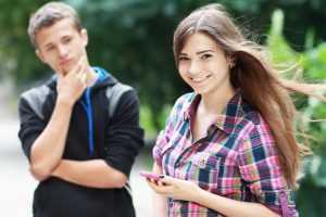 Как понравиться девушке-подростку: однокласснице, соседке или просто знакомой