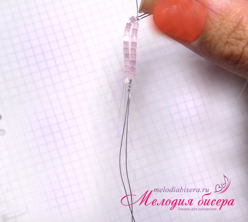 Роза из бисера своими руками Роза из бисера своими руками