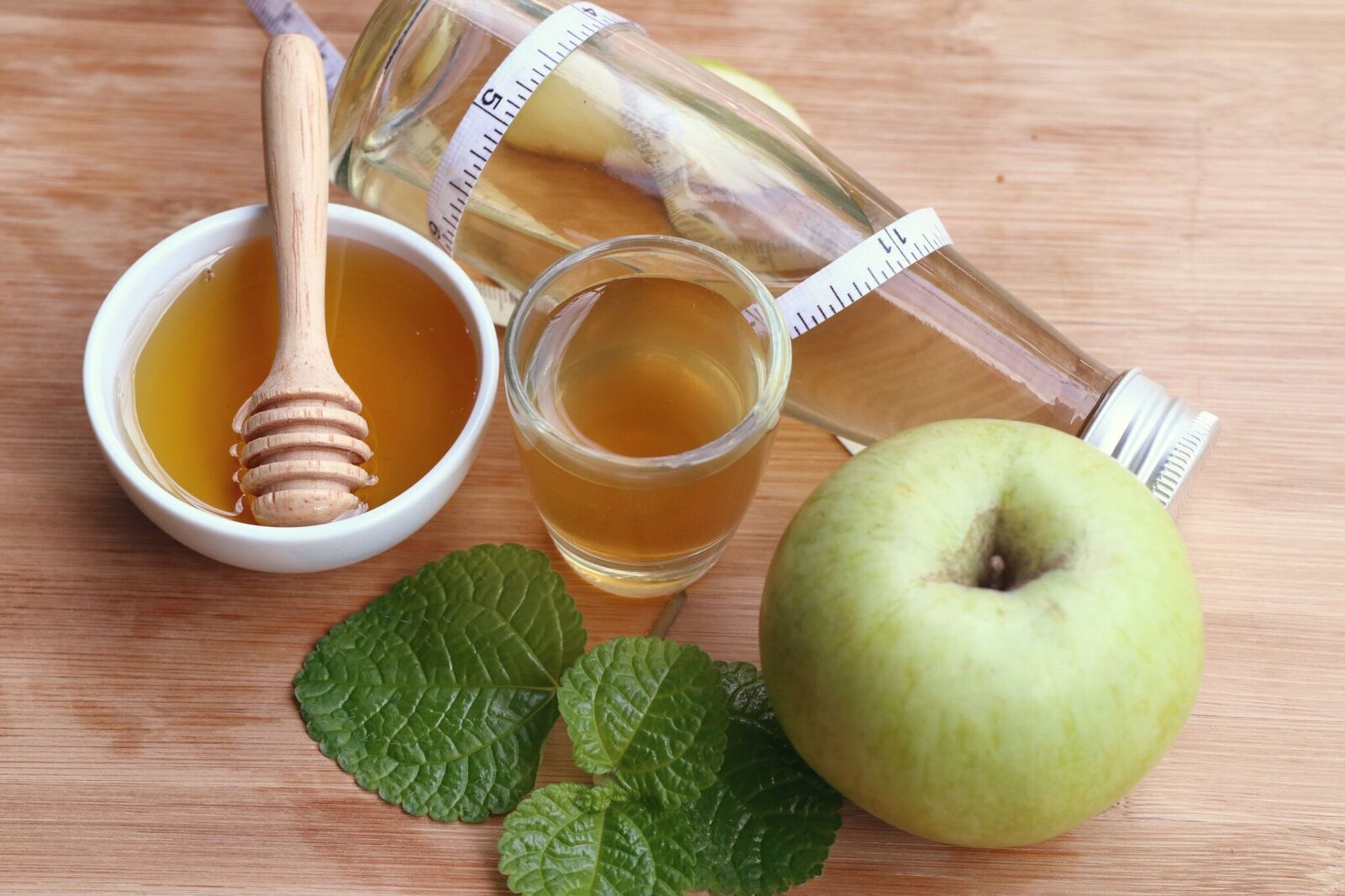 Яблочный уксус и мед